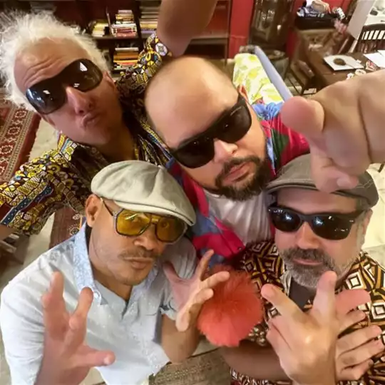 Fino Coletivo e Maracaju de Gaveta @ Cultural Bar