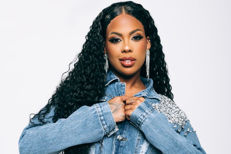 Arena da Bandeirantes 16 anos com Marvvila em JF @ Real Grandeza