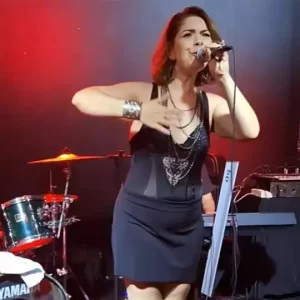 Divina Pagu e Raultopia @ Versus