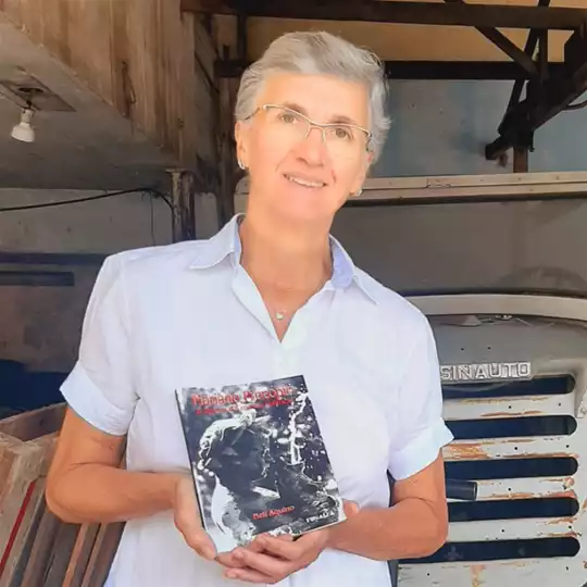 Lançamento livro “Mariano Procópio – o bairro da minha infância” de Neli Aquino