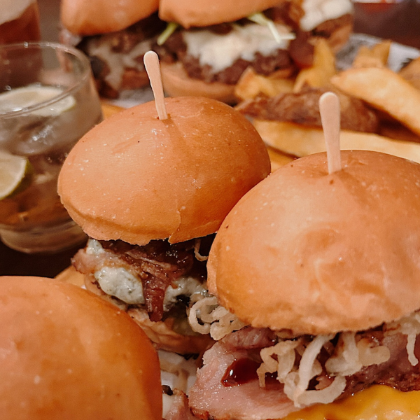 Hambúrguer Delivery em Juiz de Fora: São Bartolomeu | Foto: reprodução instagram/@saobartolomeu