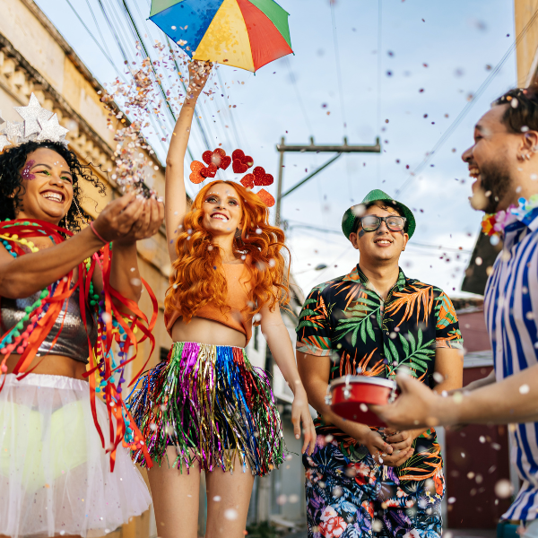 Uma seleção com as melhores fantasias de Carnaval para você se inspirar! | Foto: reprodução Canva