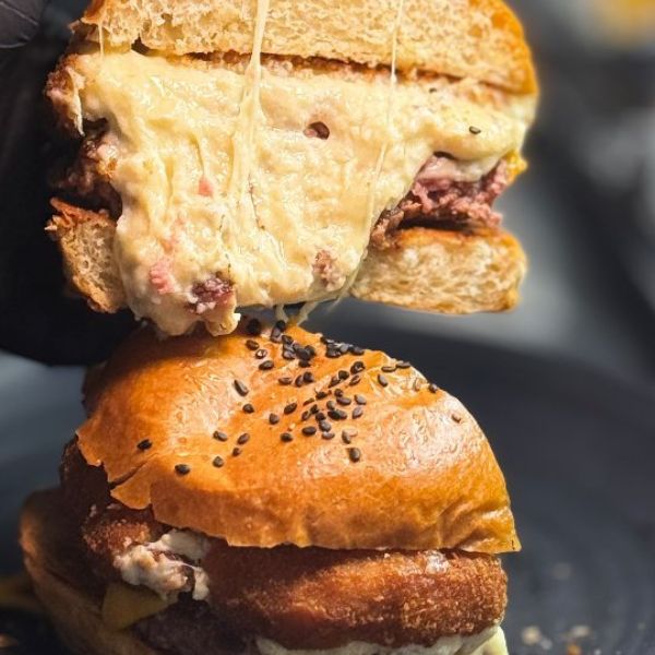Hambúrguer Delivery em Juiz de Fora: Gruta (Foto: reprodução Instagram)