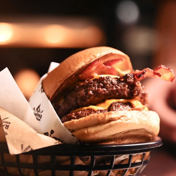 Hambúrguer Delivery em Juiz de Fora: Raffas Na Brasa (Foto: reprodução Instagram)
