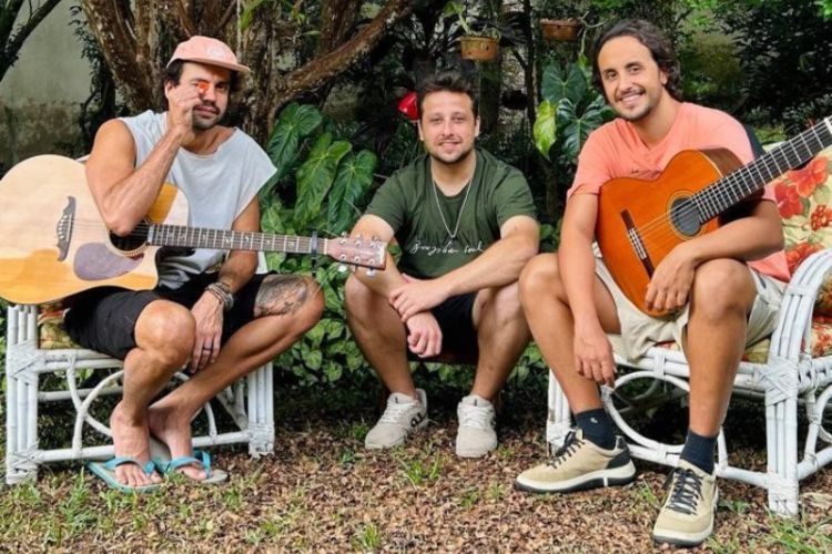 Agenda Mensal de Música ao Vivo @ Cultural Bar