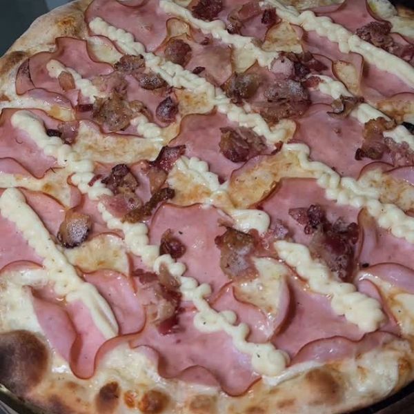 Pizzarias em Juiz de Fora com delivery: Trattoria Fornalle (Foto: reprodução Instagram)
