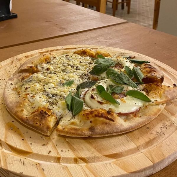 Pizzarias em Juiz de Fora com delivery: Furnus (Foto: reprodução Instagram)