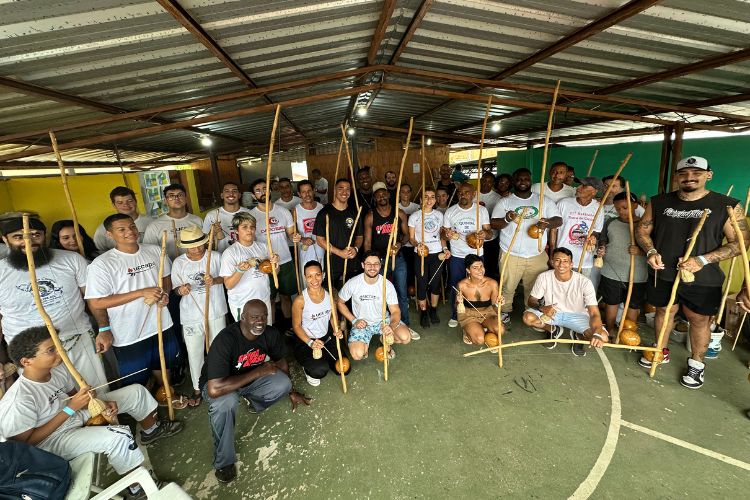 Oficina de Berimbau do Mestre Marcelão @ Espaço Quintal de Arte
