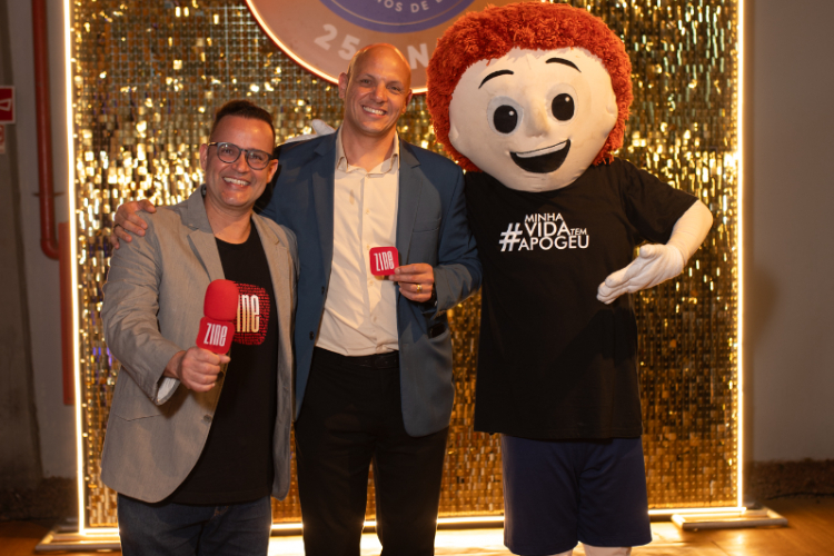 [FOTOS] Confraternização equipe APOGEU 2025