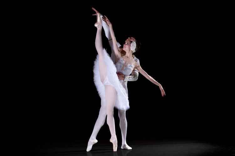 Moscow City Ballet se apresenta no Cine-Theatro Central