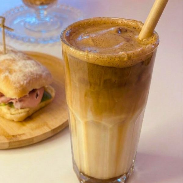 Experimente os cafés e doces da Madame Gourmet (Foto: reprodução Instagram) 