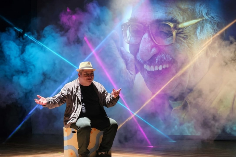 Peça “O Tempo Só Anda de Ida” @ Teatro Paschoal Carlos Magno